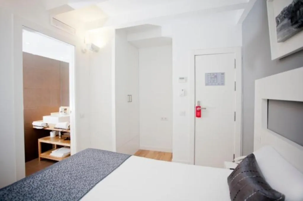 Room, Sitges, Costa Brava