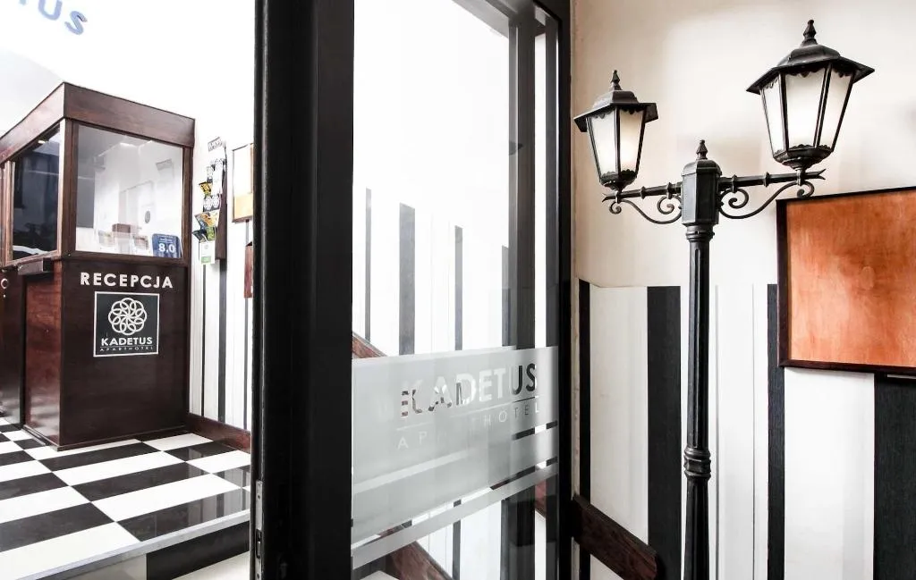 Lobby, Kadetus Hostel & Apartments, Krakow