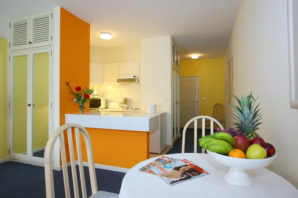 STUDIO SEA VIEW WITH BALCONY Room, Canico Bay Club, Madeira