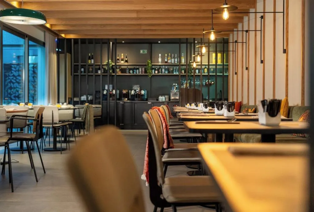 Restaurant, Hotel Acta The Clover, Porto