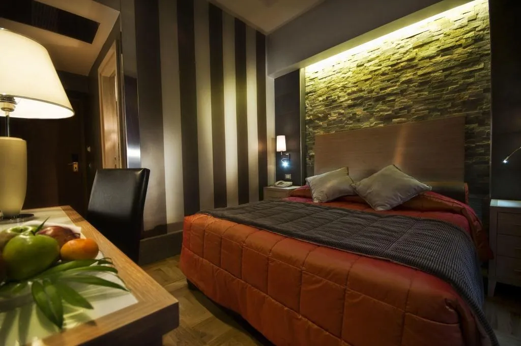Room, Morgana, Rome