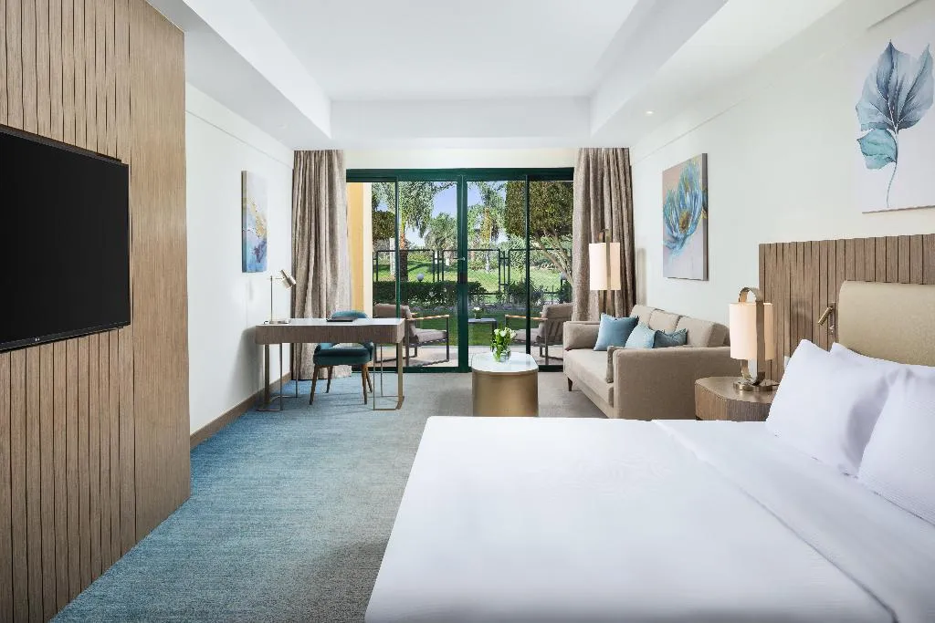 DOUBLE PREMIER Room, Hilton Pyramids Golf, Cairo