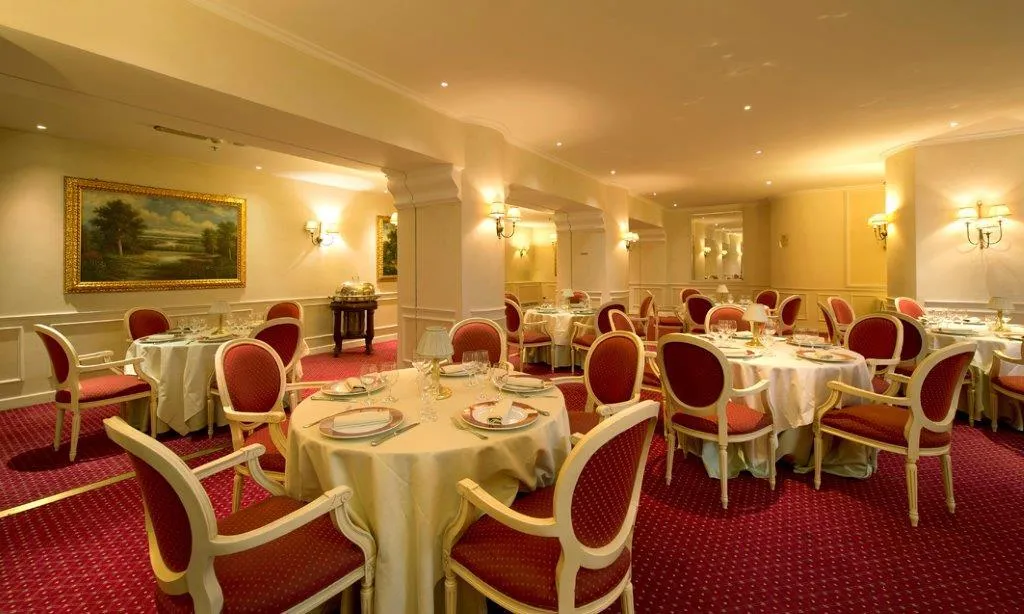 General view, Grand Hotel Barone Di Sassj, Milan