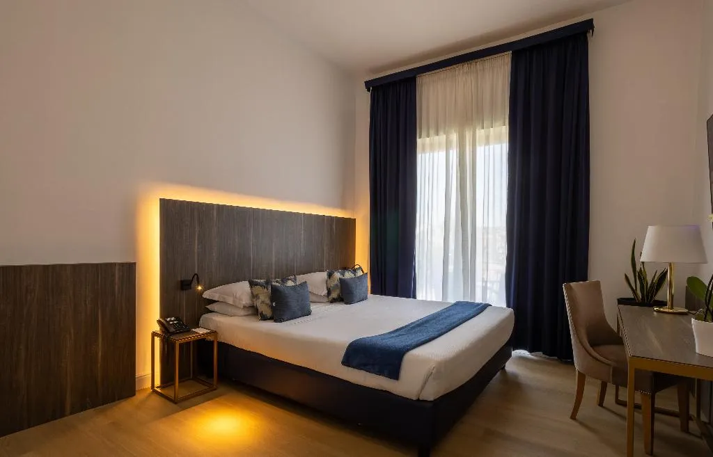 SUITE CAPACITY 3 Room, Grand Hotel Tiberio, Rome