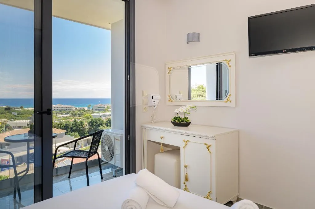 DOUBLE WITH BALCONY Room, Christina Apartments, Zante