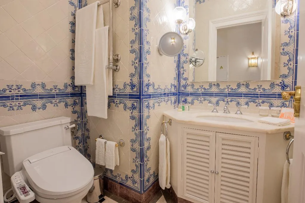 DOUBLE CLASSIC Room, Estoril Vintage Hotel, Lisbon