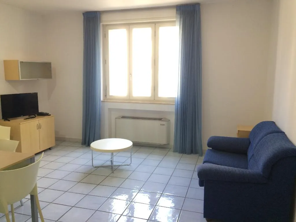 APARTMENT STANDARD Room, Mediterranea Hotel and Convention Center, Naples