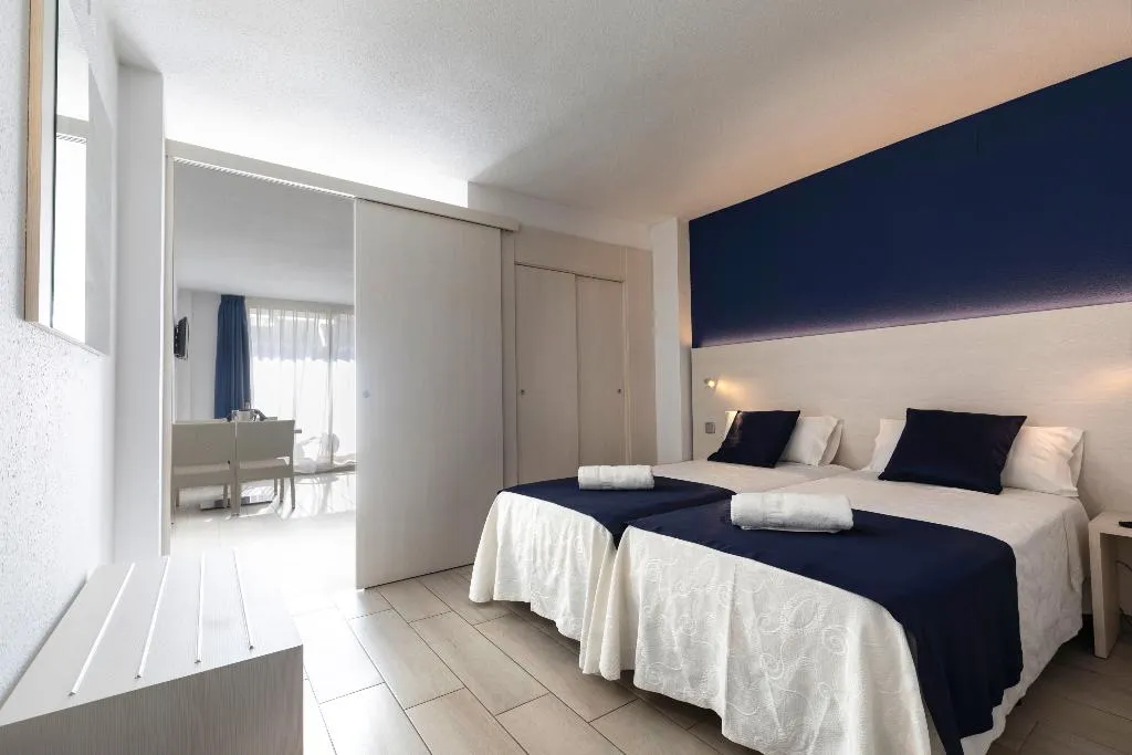 JUNIOR SUITE STANDARD Room, Aparthotel Miami Park, Costa Brava