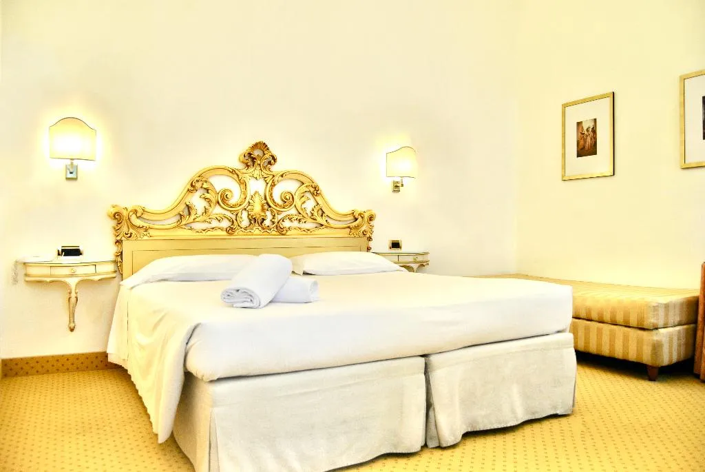 TRIPLE STANDARD Room, Gardena, Venice