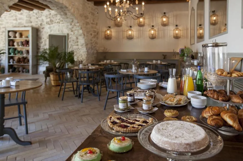 Sports and Entertainment, Masseria Agnello, Catania