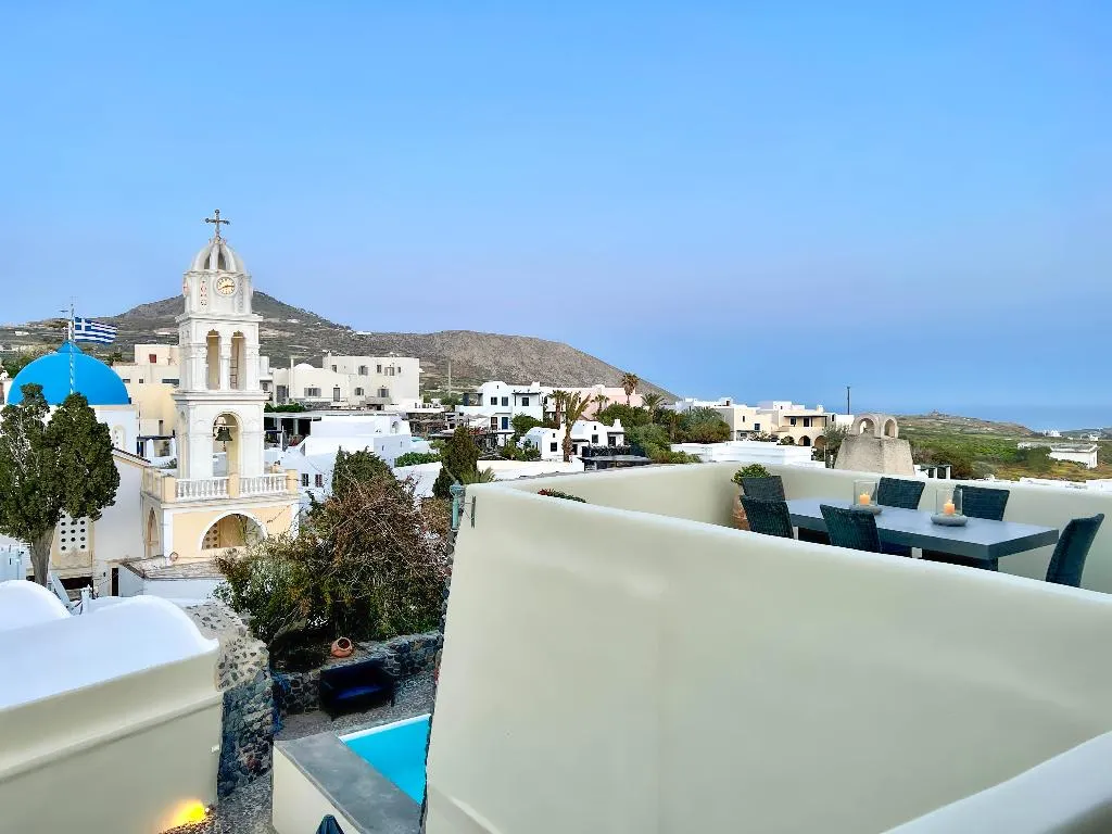 VILLA THREE BEDROOMS WITH PRIVATE POOL Room, Santorini Heritage Villas & Mansions, Santorini