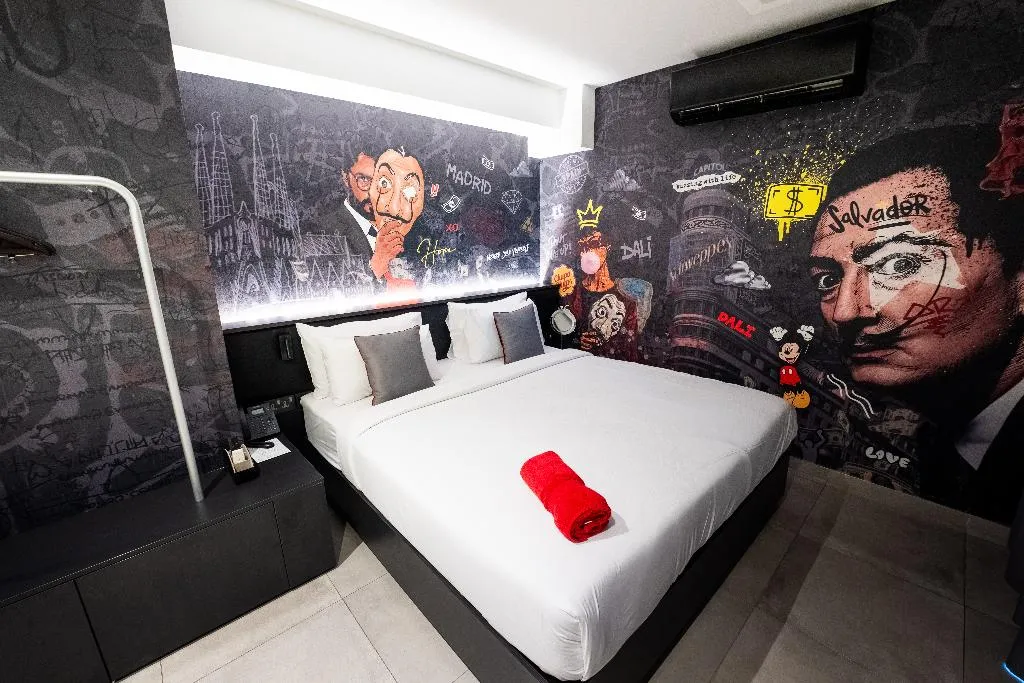 Double or Twin DELUXE WITH JACUZZI Room, So City Hotel, Malta