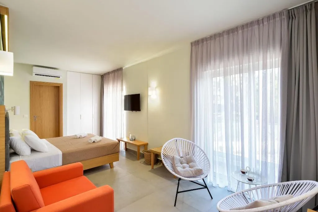 SUITE ONE BEDROOM Room, Elia Kalamaki Hotel, Crete