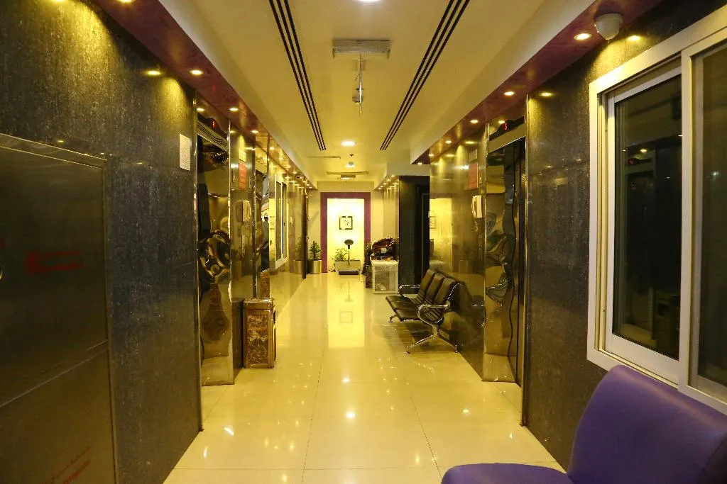 Lobby, Golden Square Hotel Apartments, Dubai