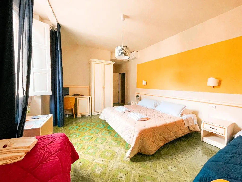 FAMILY ROOM STANDARD Room, Ostello Bello Firenze, Florence