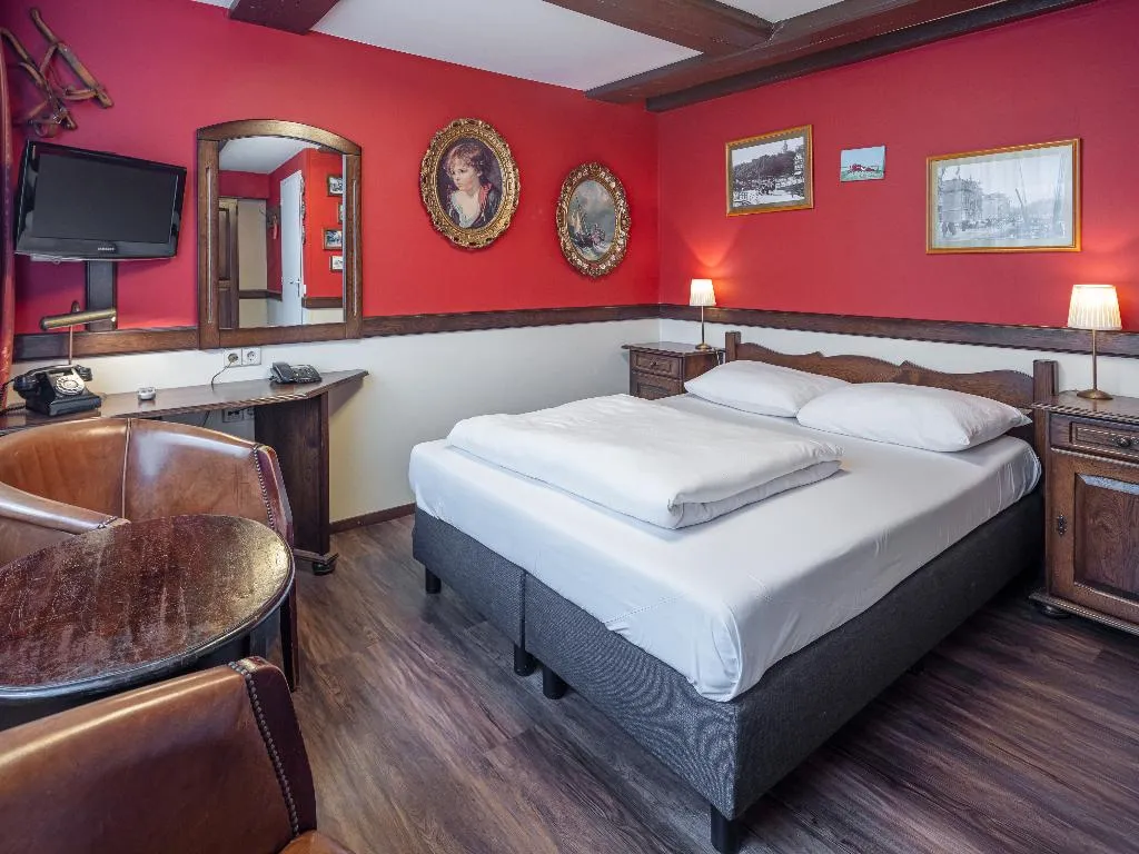 SUITE STANDARD Room, A-train, Amsterdam