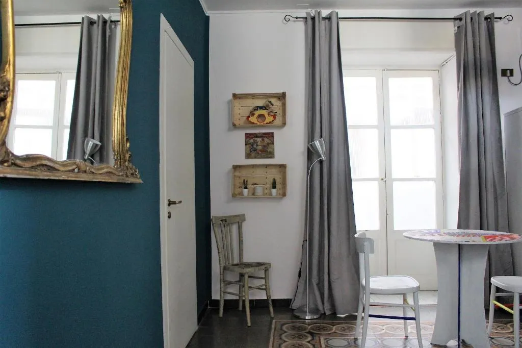 Room, La Via Delle Biciclette, Palermo