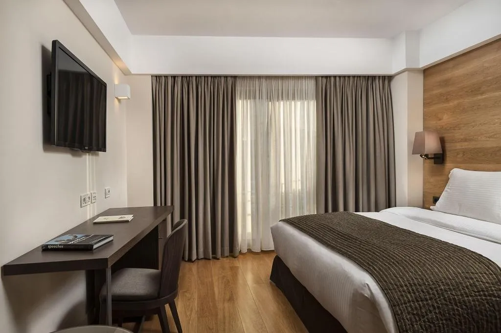 DOUBLE QUEEN SIZE BED Room, Samaria, Crete