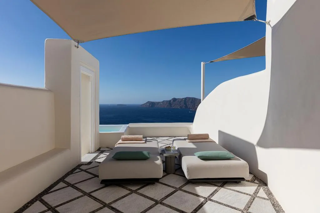 SUITE HONEYMOON Room, Canaves Oia Suites, Santorini