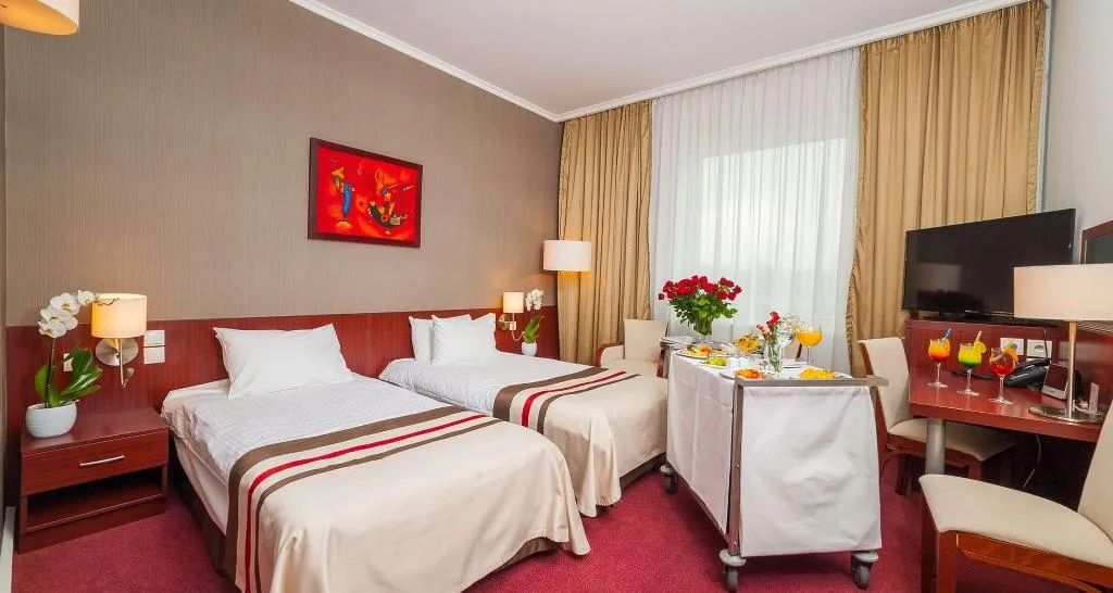 TWIN CLASSIC Room, Premier Kraków Hotel, Krakow