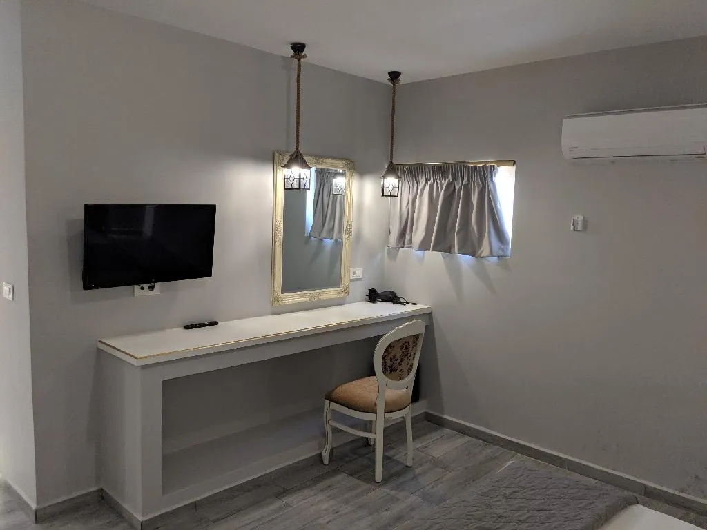 SUITE WITH JACUZZI Room, Anagenessis Village, Zante