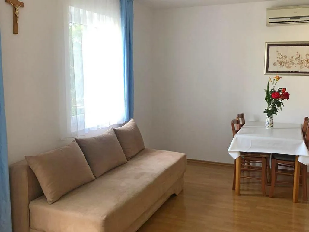 APARTMENT CAPACITY 4 Room, Apartments Manda, Istria