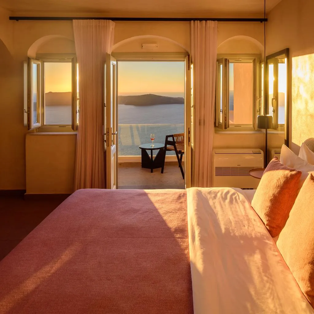 TRIPLE ONE BEDROOM ONE BATHROOM Room, Andromeda Villas, Santorini