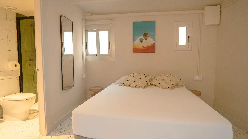 STUDIO WITH TERRACE Room, Smartr Barcelona Ramblas, Barcelona
