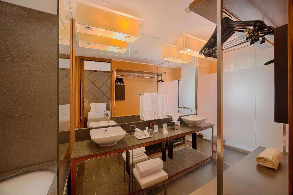 DOUBLE SUPERIOR Room, NH Collection Taormina, Taormina
