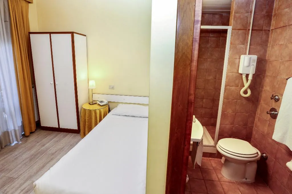 SINGLE STANDARD Room, Hotel Giardino d'Europa, Rome