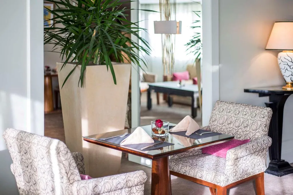 Sports and Entertainment, Kempinski Nile Hotel Garden City Cairo, Cairo