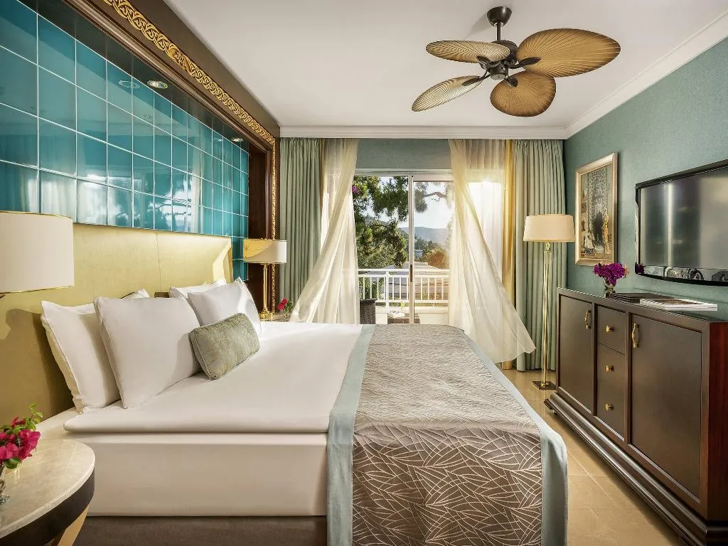 SUITE DELUXE GARDEN VIEW Room, Rixos Premium Bodrum, Bodrum