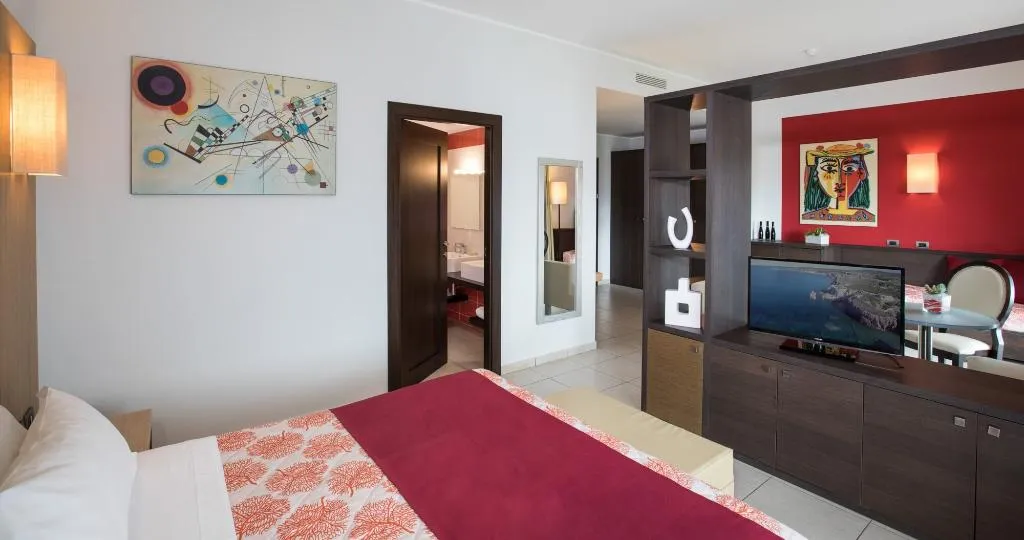 JUNIOR SUITE WITH BALCONY Room, Lu Hotel Carbonia, Cagliari