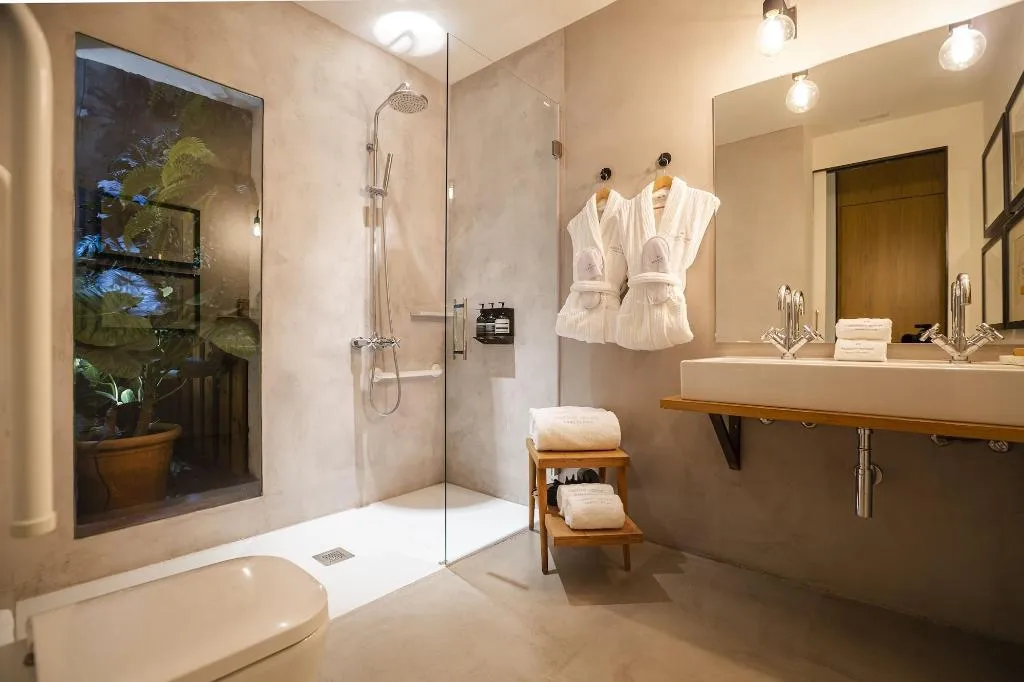 Room, Margot House, Barcelona
