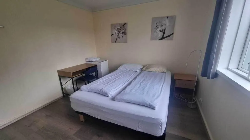 Room, Igdlo Guesthouse, Reykjavik