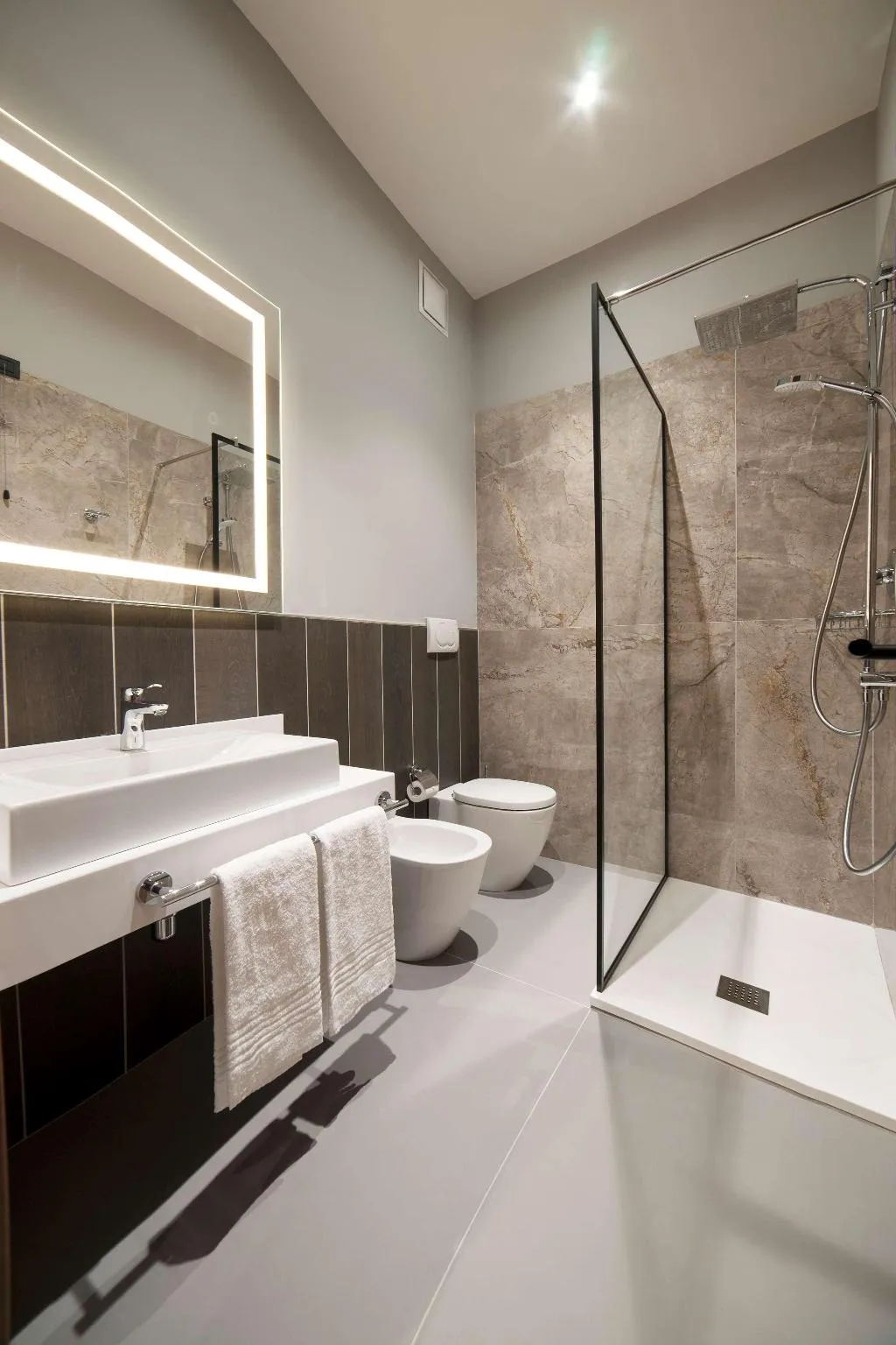 Room, Radisson Hotel Nola Naples, Naples