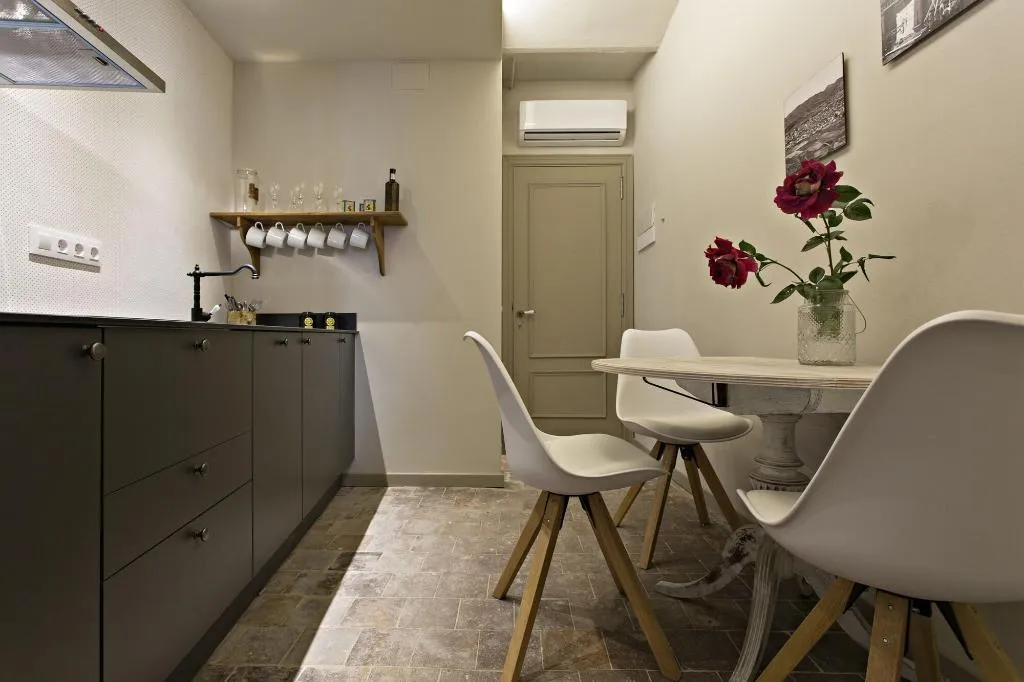 Room, El Jardinet De Sant Esteve, Barcelona