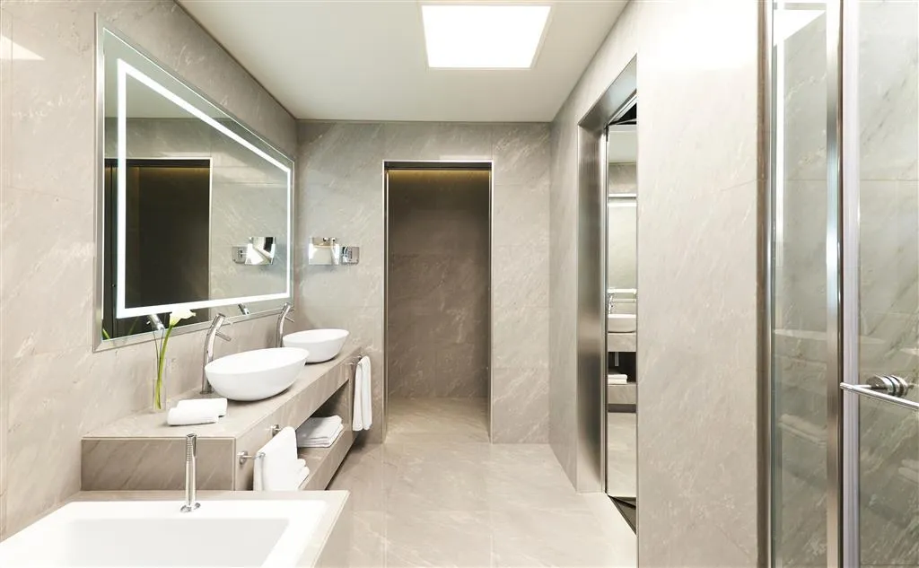 Room, Excelsior Hotel Gallia, a Luxury Collection Hotel, Milan