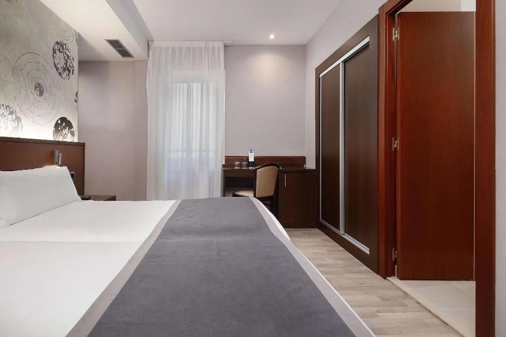 DOUBLE STANDARD Room, HCC Taber, Barcelona