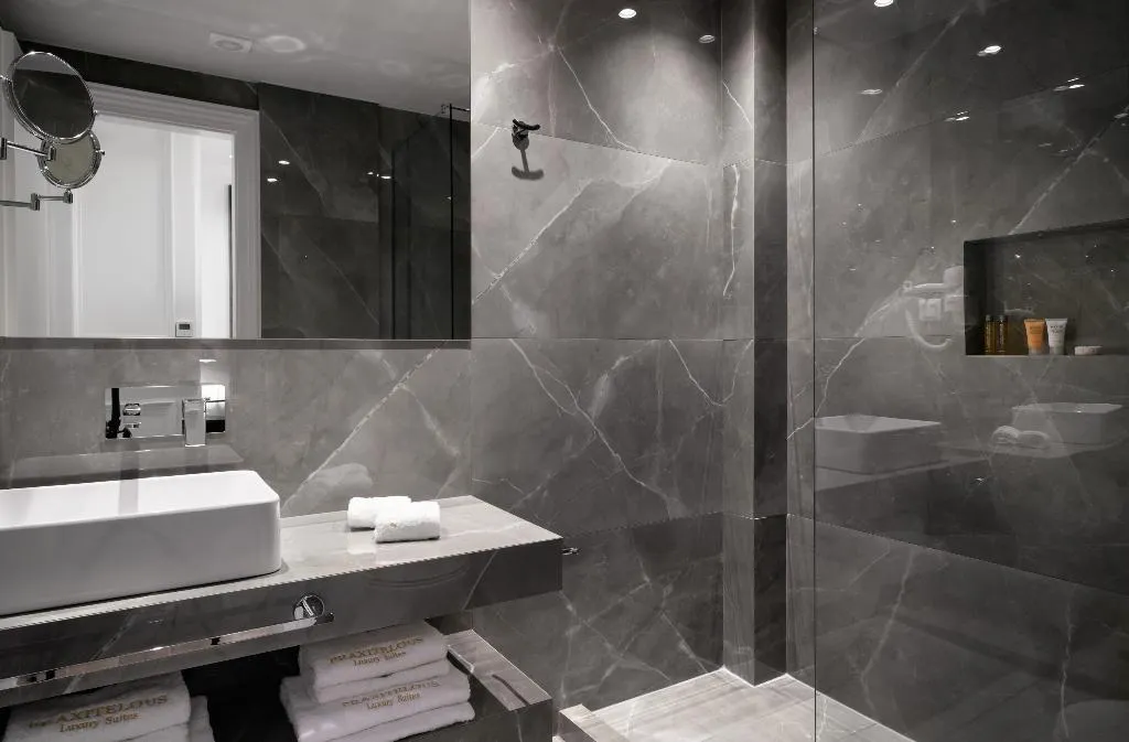 SUITE TWO BEDS Room, Praxitelous Luxury Suites, Athens