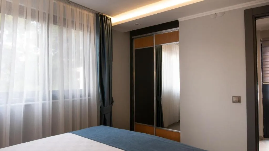JUNIOR SUITE STANDARD Room, Opera Suites, Antalya