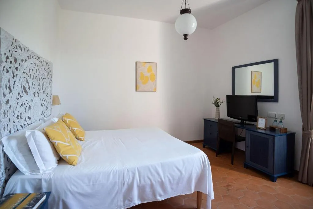 Room, Villa Puolo - With Private Sea Access, Naples