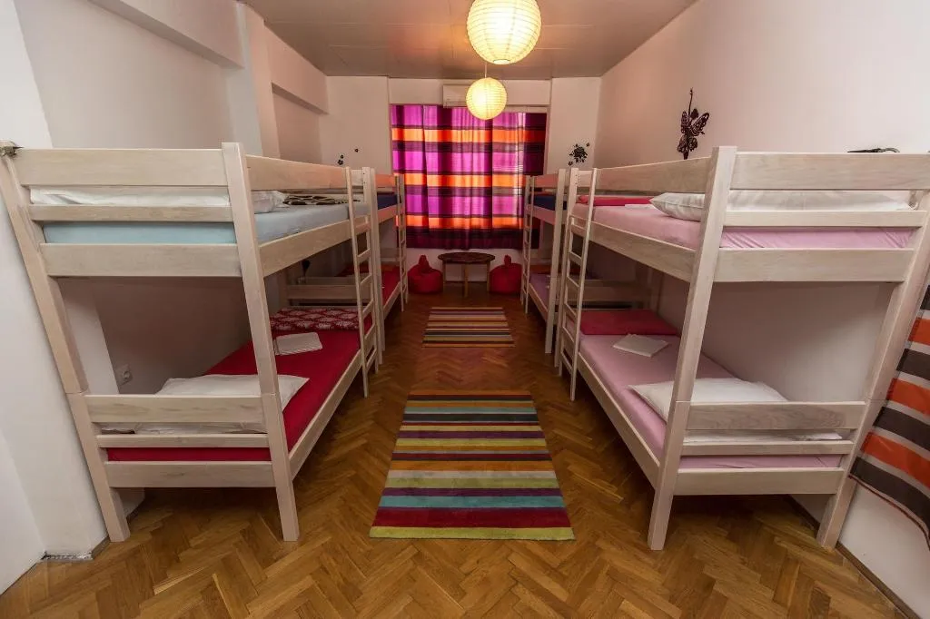 Room, Crazy House Hostel Pula, Istria