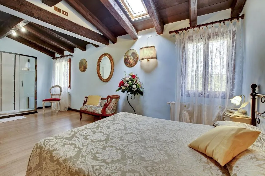 Room, Locanda Antico Fiore, Venice