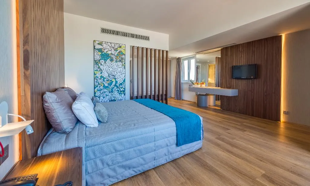 Double or Twin SUPERIOR SEA VIEW Room, Sun Hall, Cyprus