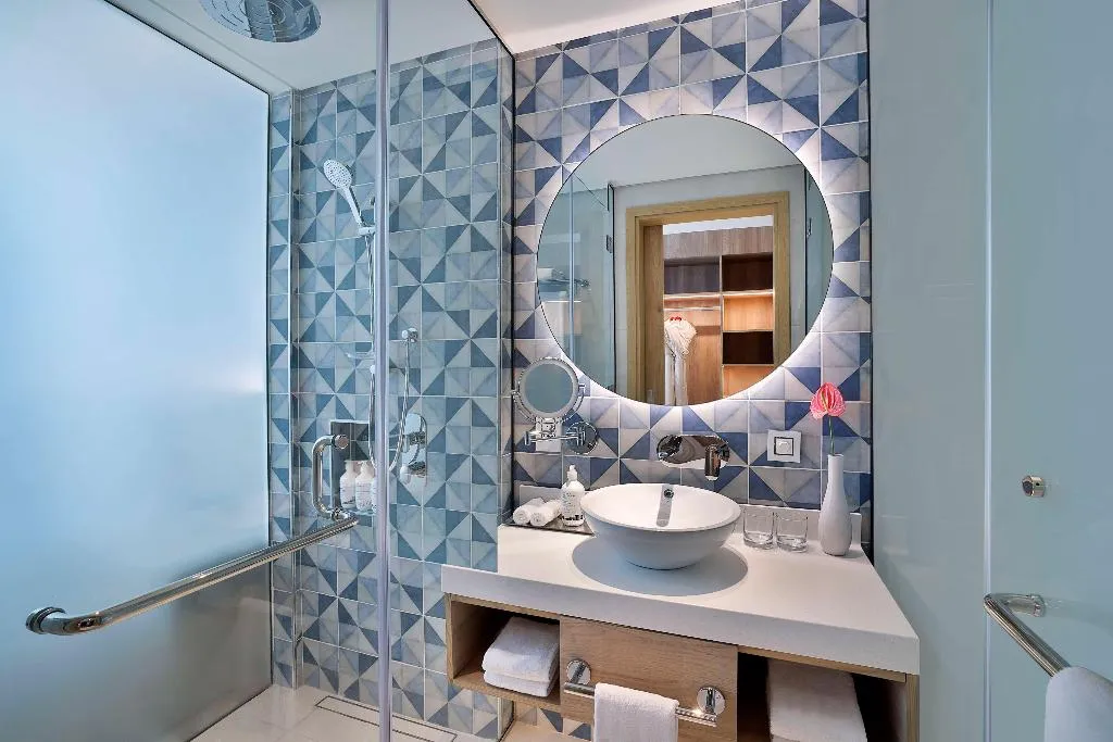 Room, NH Collection Dubai The Palm, Dubai