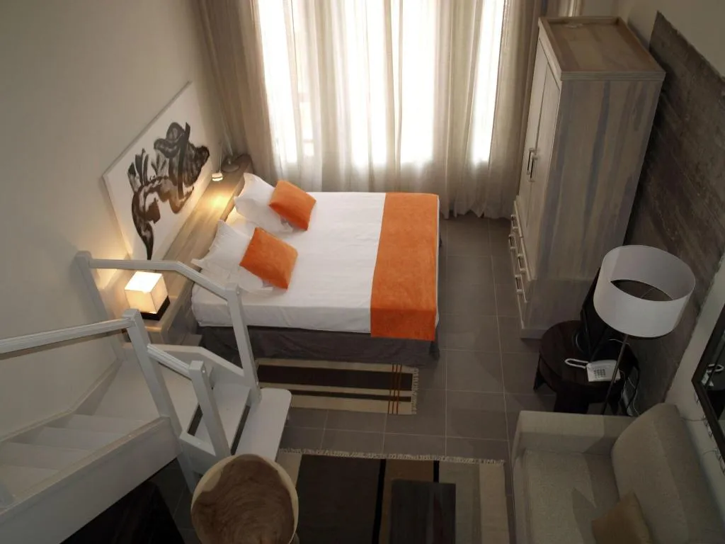 Room, Eco Alcala Suites, Madrid