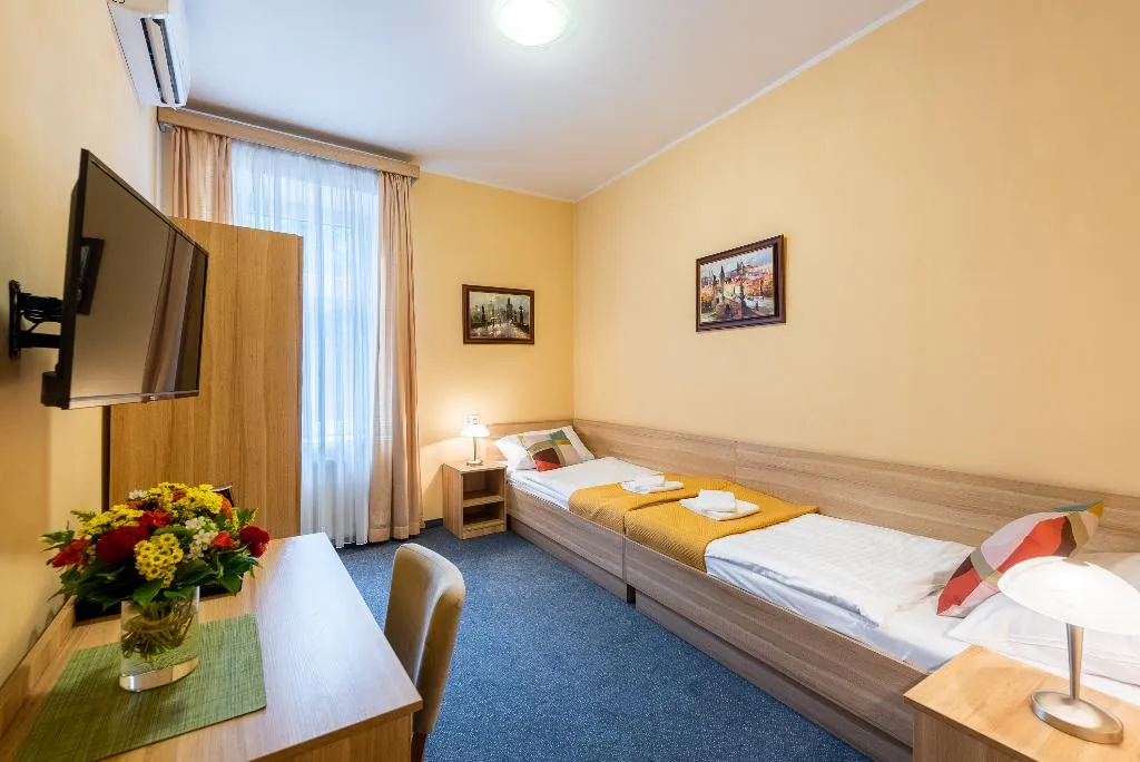 Double or Twin DELUXE Room, Hotel Libero, Prague