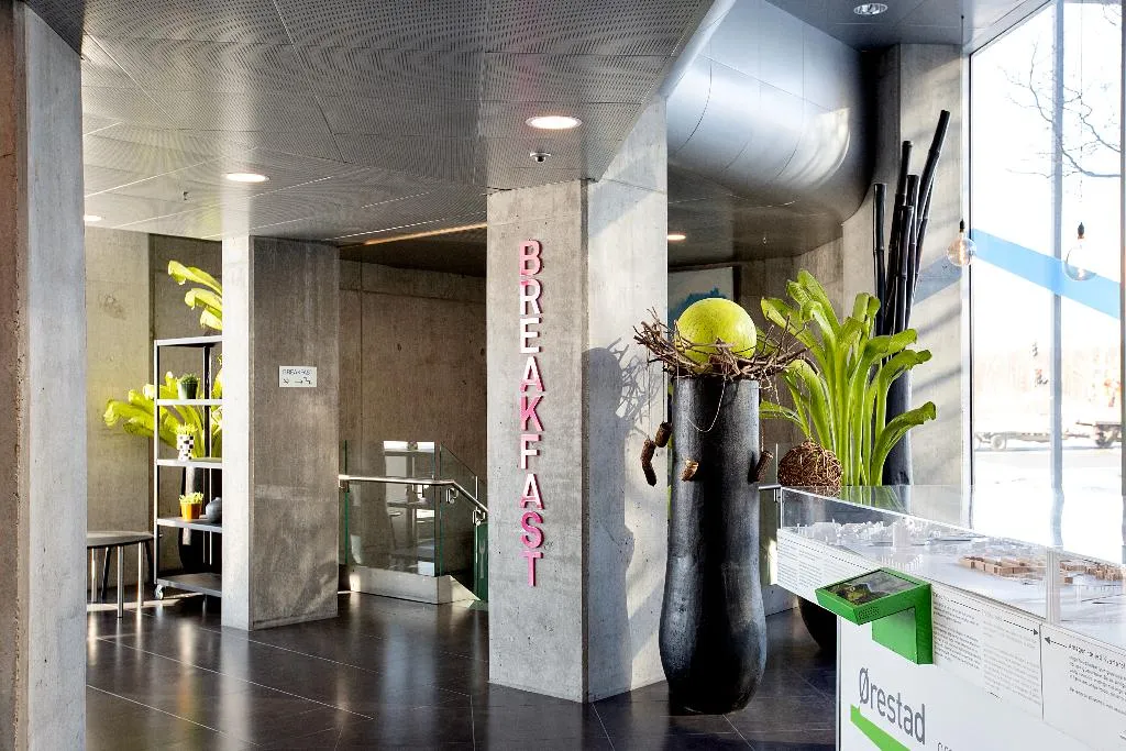Lobby, Cabinn Metro, Copenhagen
