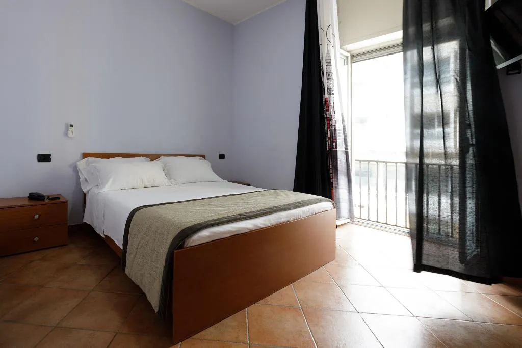 DOUBLE STANDARD Room, Best Western Hotel dei Mille, Naples